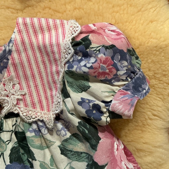 Vintage JoLene floral top and striped bloomers set - Picture 4 of 13